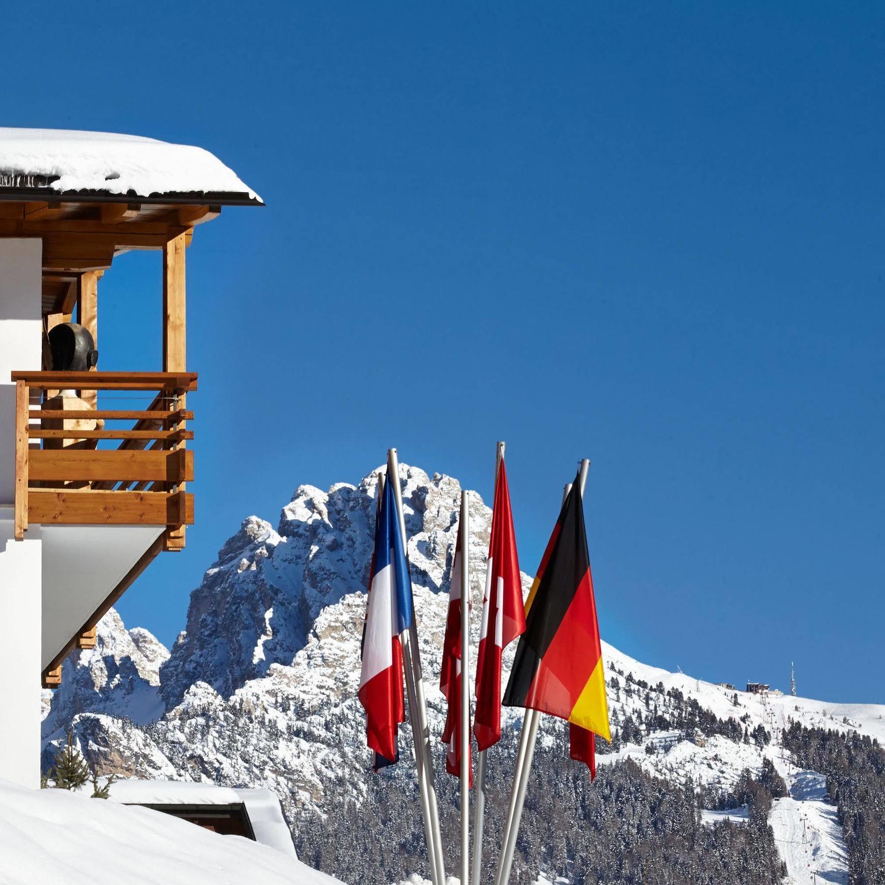 Arthotel Anterleghes - Gardenahotels Selva di Val Gardena Exterior photo